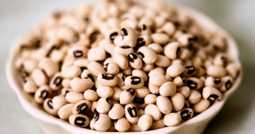 Black-eyed peas Nutrition Facts and Benefits