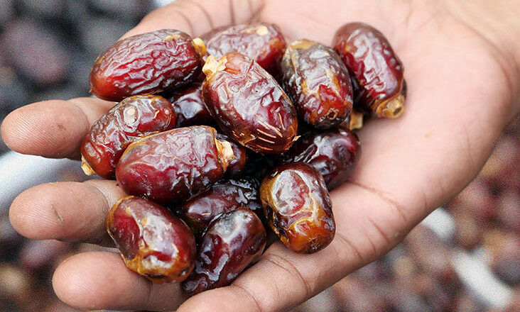 Do dates have any health benefits for men?