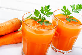 Carrot juice offers a number of health benefits